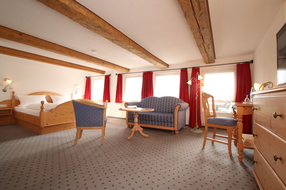 Hotel Landgasthof Adler Altenrond Exterior foto