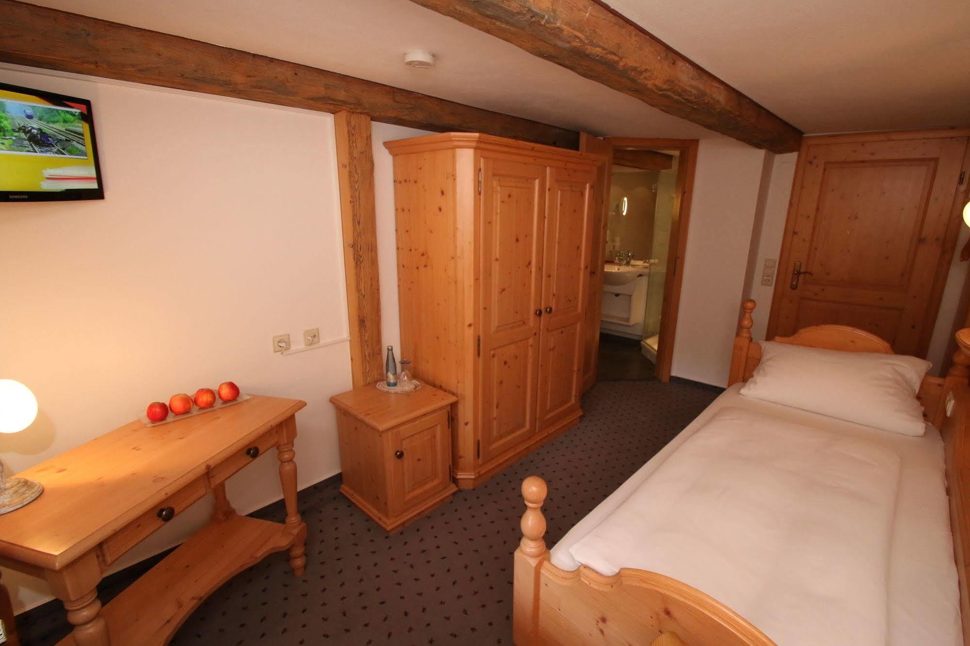 Hotel Landgasthof Adler Altenrond Exterior foto